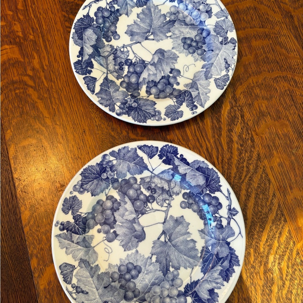 Quadrifoglio Ceramica La Primula Rimmed plates Blue/White Grapes